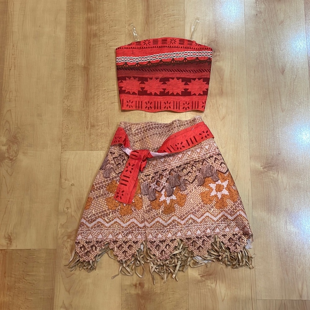 Moana costume for girls. 4-6X